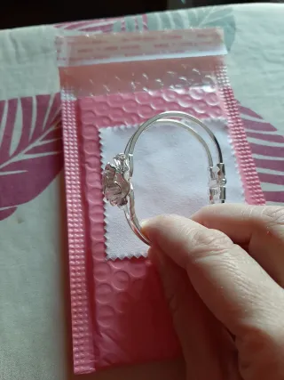 Pulsera abierta flor plata