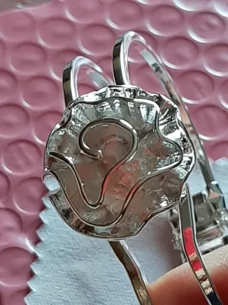 Pulsera abierta flor plata