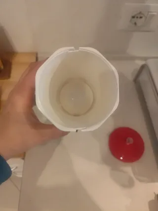 Dosa caffè bianco e rosso