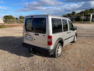 Ford Tourneo Connect 2005