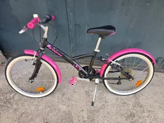 Bicicleta infantil rosa Btwin