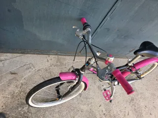 Bicicleta infantil rosa Btwin