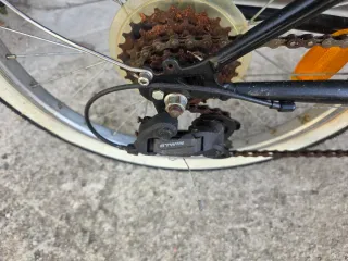 Bicicleta infantil rosa Btwin