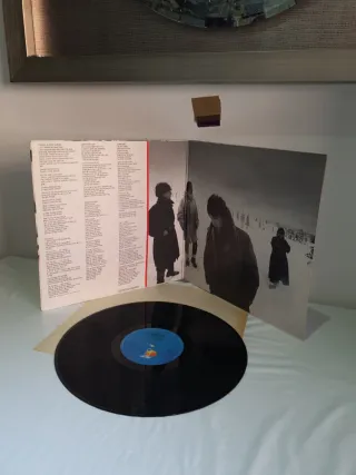 Vinilo U2 WAR Portugal 1983 Island