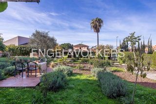 Solar en venta en Montequinto en Dos Hermanas