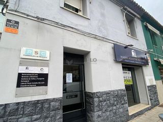 Local comercial en alquiler en El Pinar - San León - Las Viñas en Teruel