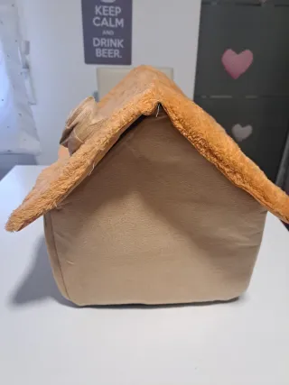 Casita para perro acolchada