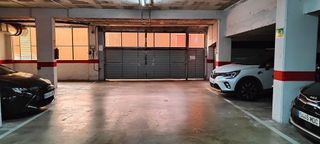 Garaje en alquiler en Montilivi - Palau en Girona