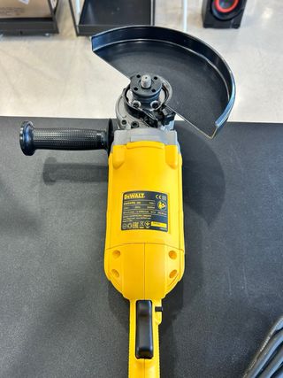 AMOLADORA DEWALT DWE496-QS