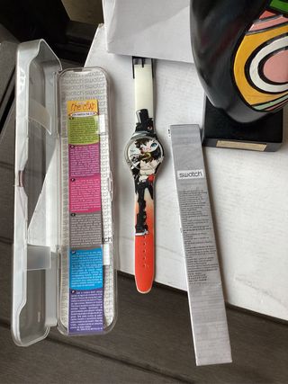 reloj unisex Swatch Crowha Hiroyuki Matsuura,Nue