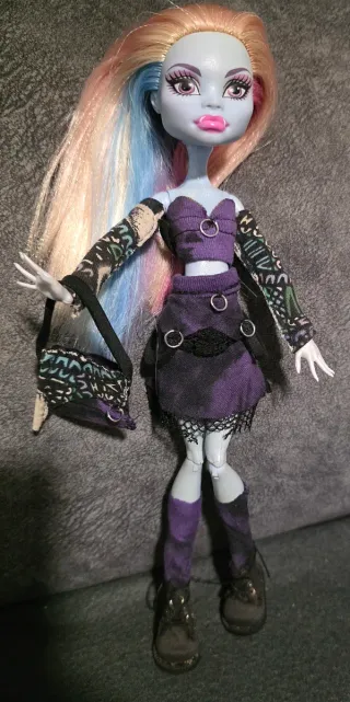 Lotes Conjuntos outfits 8 piezas Monster High