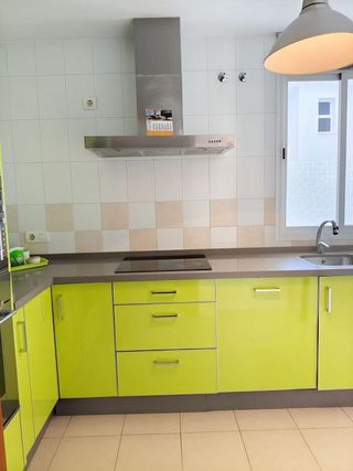 Piso en alquiler en La Granja-La Colina-Los Pastores en Algeciras