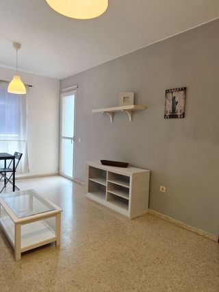 Piso en alquiler en La Granja-La Colina-Los Pastores en Algeciras