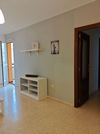 Piso en alquiler en La Granja-La Colina-Los Pastores en Algeciras