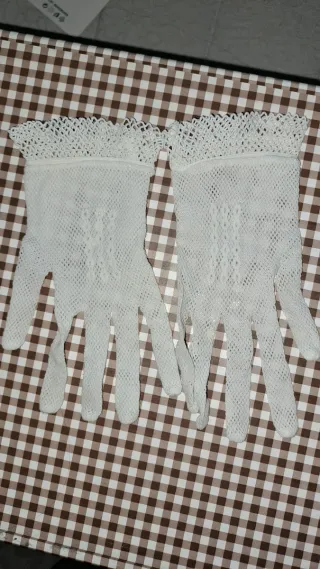Vestido Deco Union Blanco incluye guantes y peinet
