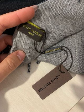 Bufanda Louis Vuitton Negra Gris