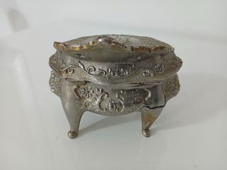 Cofanetto Portagioie Vintage in Peltro