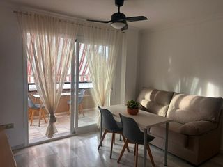 Piso en alquiler en Las Lagunas en Mijas