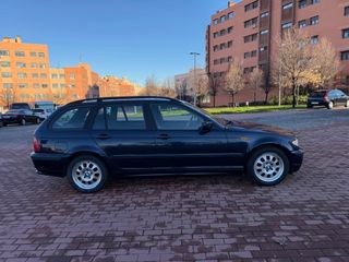 BMW Serie 3 320D TOURING 150CV  MANUAL