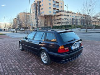 BMW Serie 3 320D TOURING 150CV  MANUAL