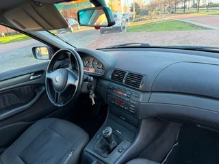 BMW Serie 3 320D TOURING 150CV  MANUAL