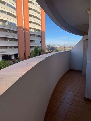 Piso en alquiler en Bellavista en Sevilla