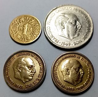 Lote 4 monedas Franco 1, 2.5, 5 Ptas. MBC