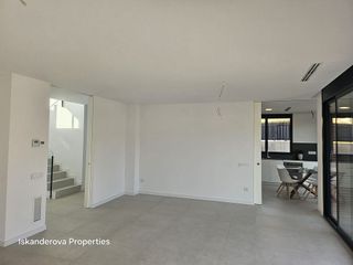 Chalet en alquiler en El Palau - Escorxador en Mataró