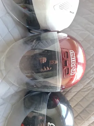 4 Cascos de Moto Integrales 1=70€ los 4=200€