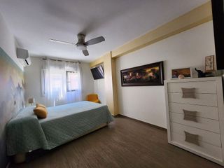 Piso en alquiler en Ciudad Jardín - Tagarete - El Zapillo en Almería