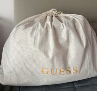 Bolso grande Guess y Bolso Mini Guess