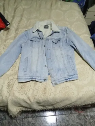 Chaqueta vaquera forrada Primark