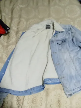 Chaqueta vaquera forrada Primark
