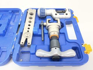 Abocardador Excéntrico + Cortatubos VALUE