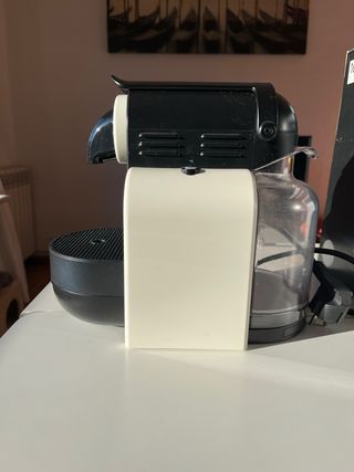 Cafetera Nespresso Essenza DeLonghi