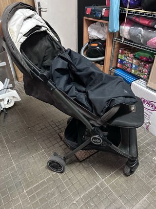 Silla de paseo Joie + funda de viaje