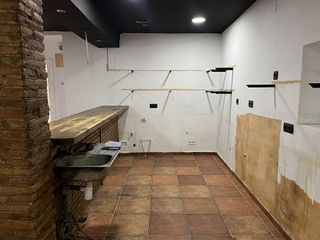 Local comercial en alquiler en Esparreguera