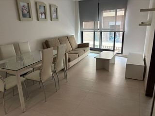 Piso en alquiler en Centro en Elche