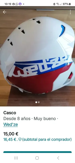 Casco de esquí blanco y azul