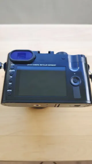 Leica Q Summilux 28mm f/1.7 ASPH. Type 116