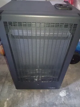 Estufa de gas butano negra