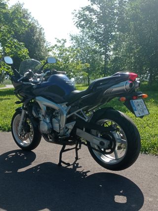 Yamaha FZ6 S