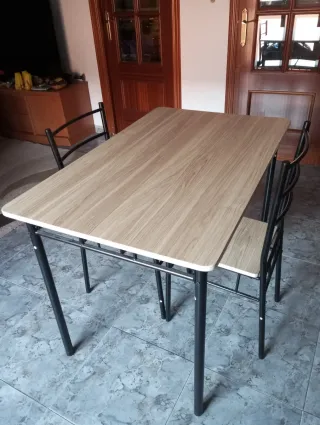 Mesa y 2 Sillas Comedor