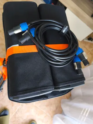 Altavoces Db technologies ES602