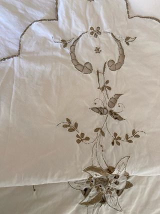 Toalha bordado Madeira grande c/ guardanapos