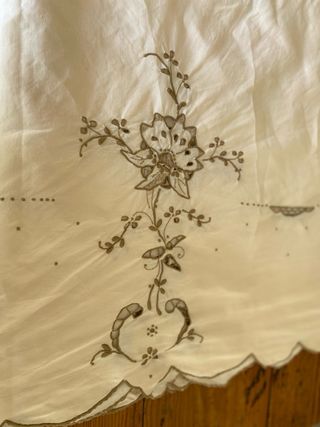 Toalha bordado Madeira grande c/ guardanapos