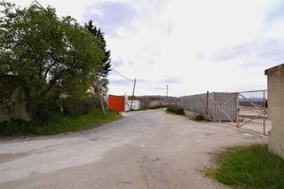 Nave industrial en venta en Loja