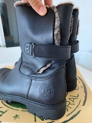Botas Panama Jack negras con pelo