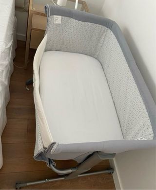 Cuna colecho Chicco gris