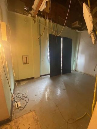 Local comercial en venta en Inmobiliaria - Barreda en Torrelavega